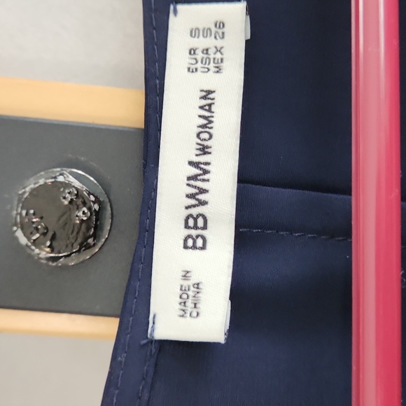 Dress - Picture 3 of 8